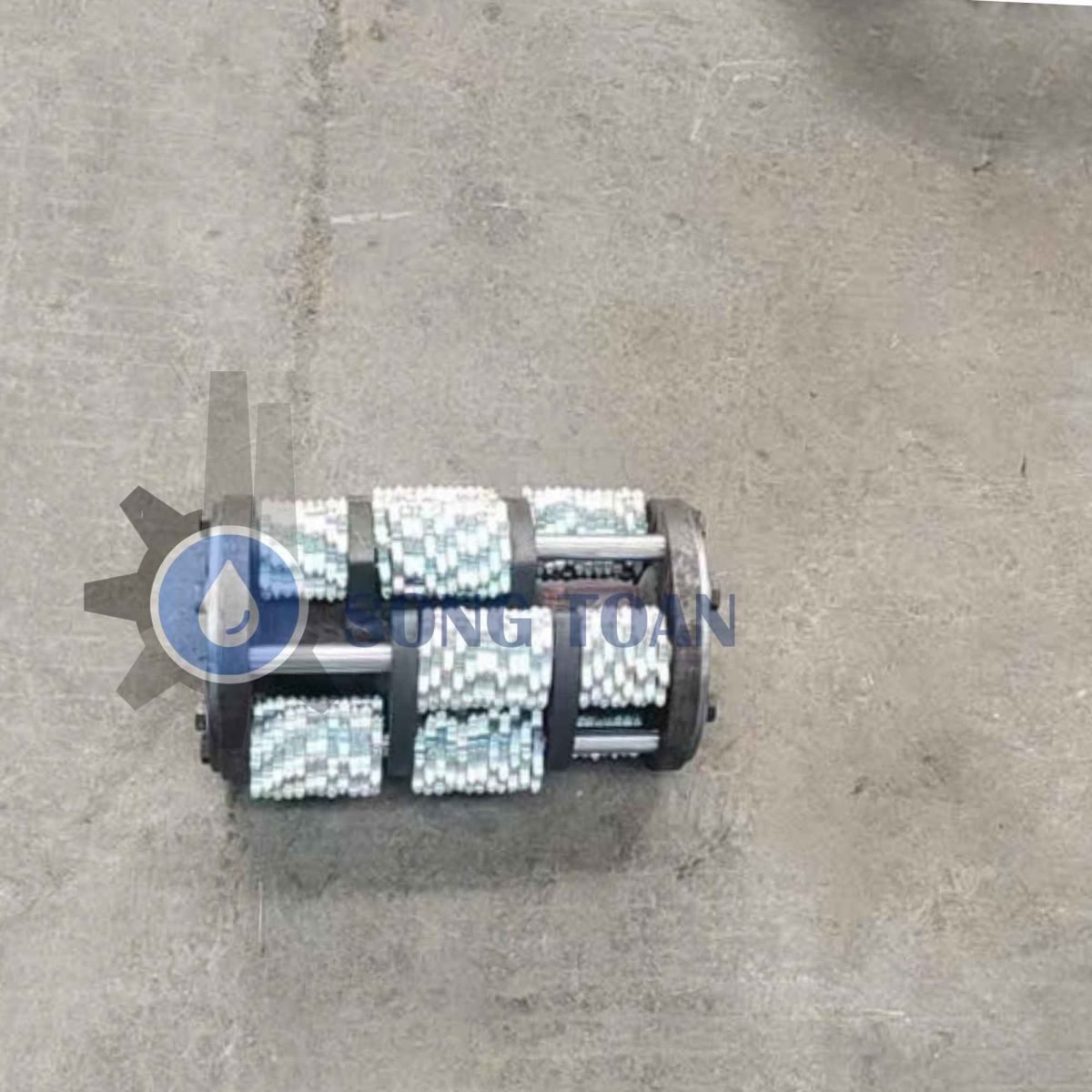 Máy xóa vạch kẻ đường chạy dầu